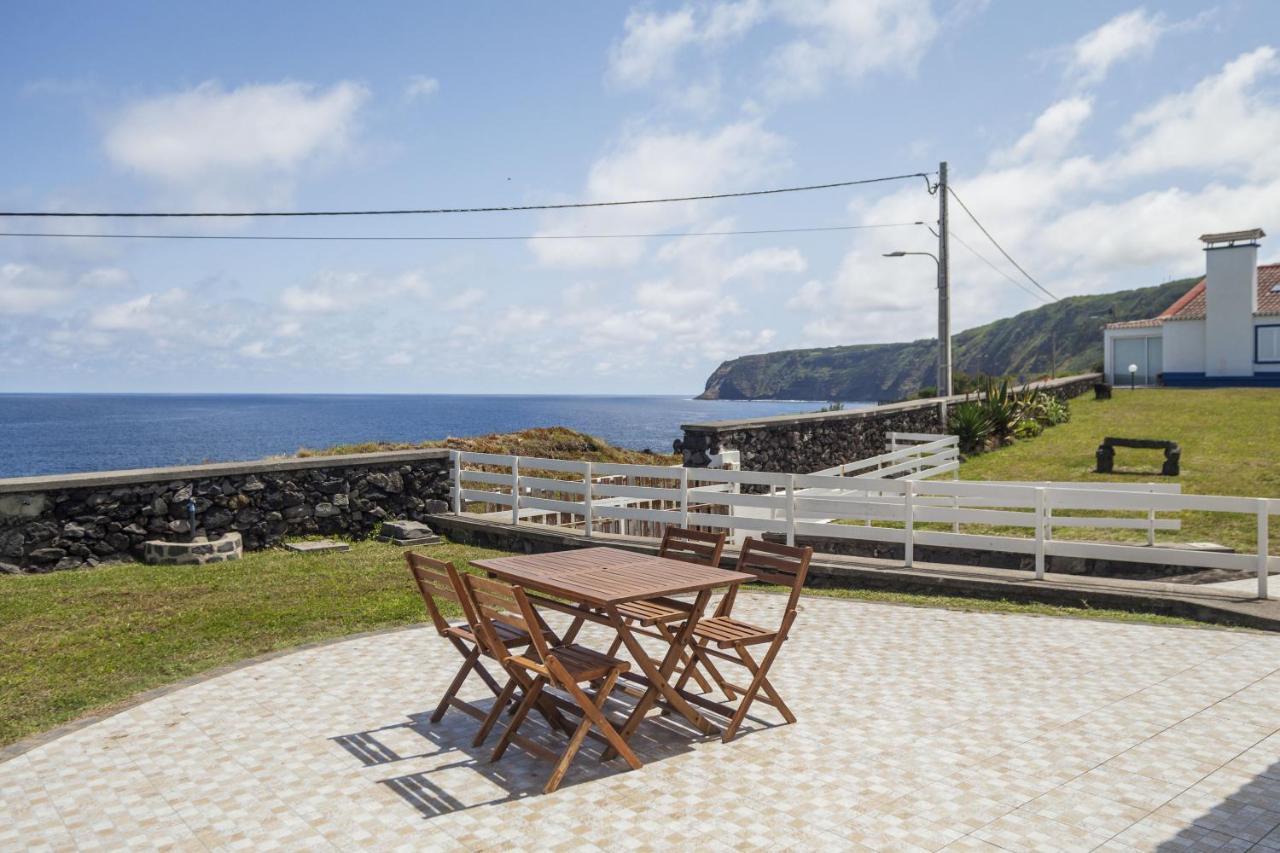 Canto Do Mar Mosteiros  Exterior photo